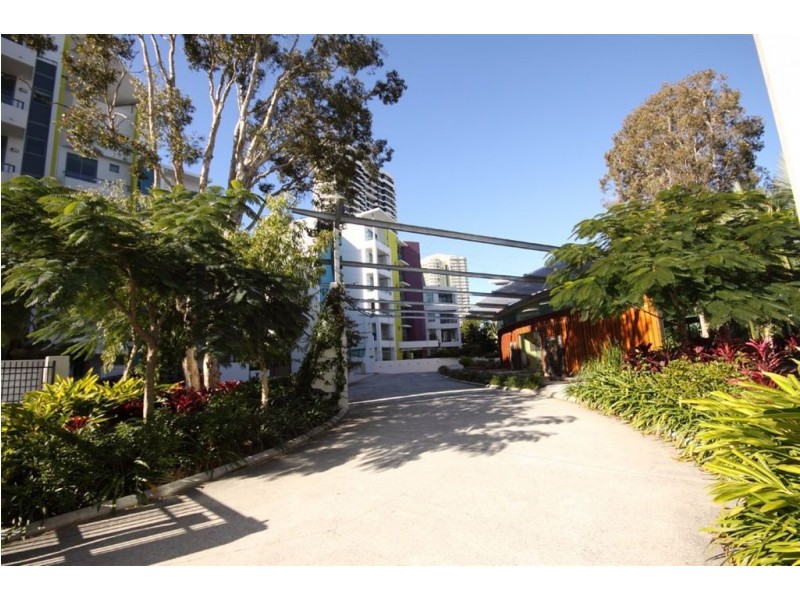 Ground/28 Bayview Street, Runaway Bay QLD 4216