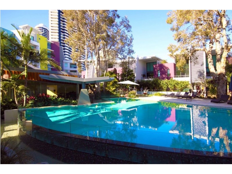 Ground/28 Bayview Street, Runaway Bay QLD 4216