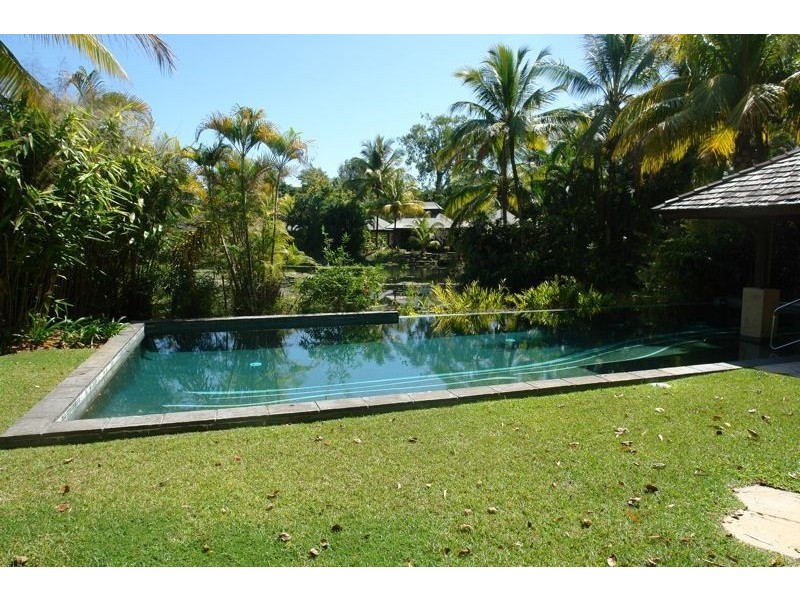 Port Douglas QLD 4877