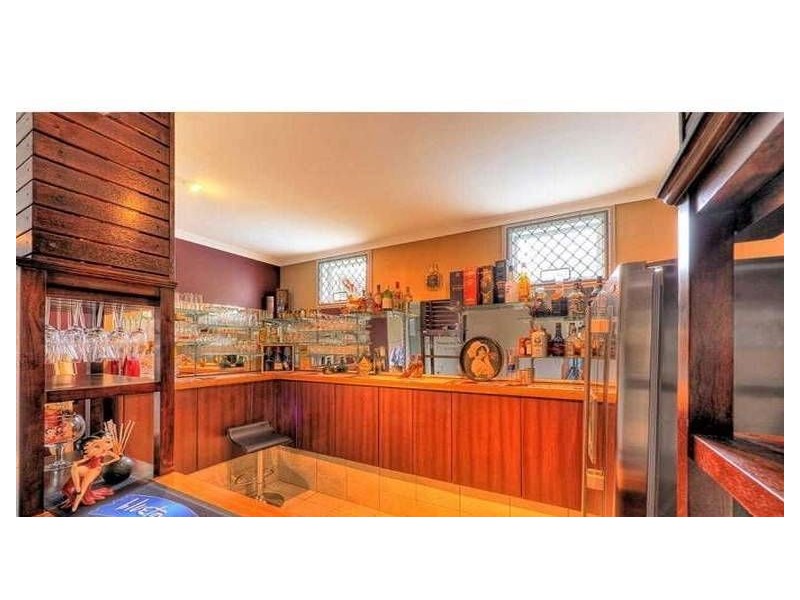 5 Gillian Lane, Southport QLD 4215