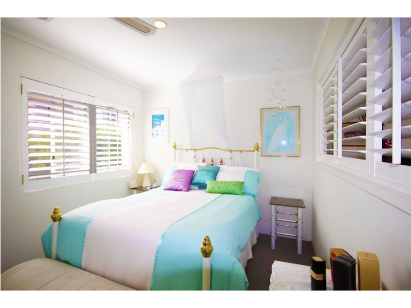 8/516 Marine Parade, Labrador QLD 4215