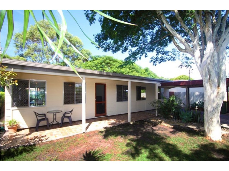 31 Jacaranda Avenue, Runaway Bay QLD 4216