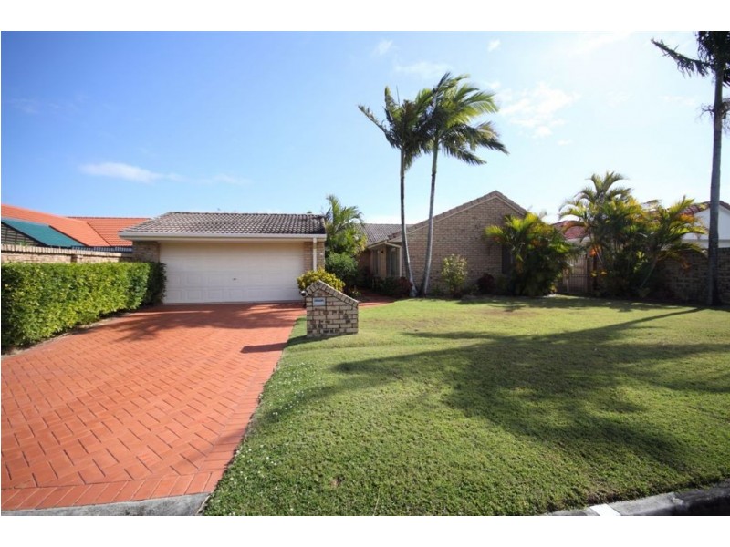 22 Anchorage Way, Biggera Waters QLD 4216