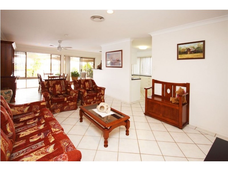 22 Anchorage Way, Biggera Waters QLD 4216