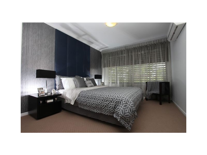 430 Pine Ridge Road, Coombabah QLD 4216