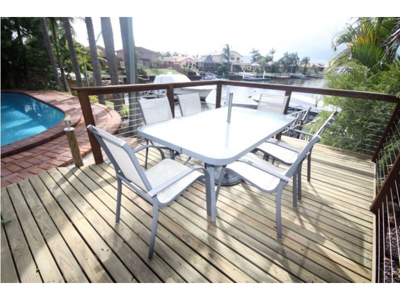 10 Cockleshell Court, Runaway Bay QLD 4216