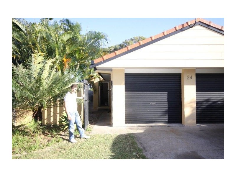 1/24 Bruce Avenue, Paradise Point QLD 4216