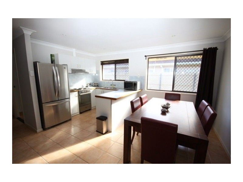 1/24 Bruce Avenue, Paradise Point QLD 4216