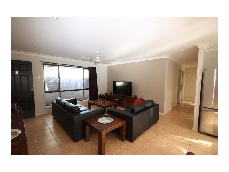1/24 Bruce Avenue, Paradise Point QLD 4216