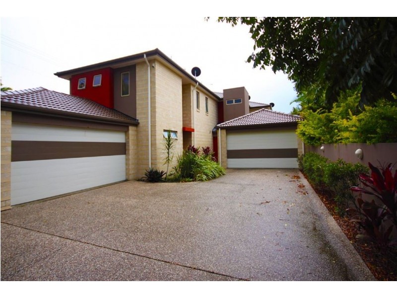 1/45 Robert Street, Labrador QLD 4215
