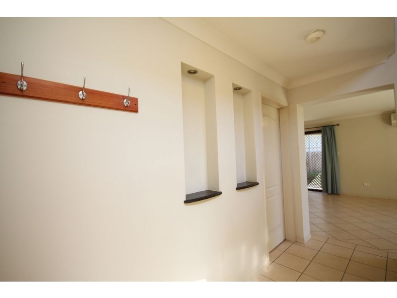 1/68 Broad Street, Labrador QLD 4215