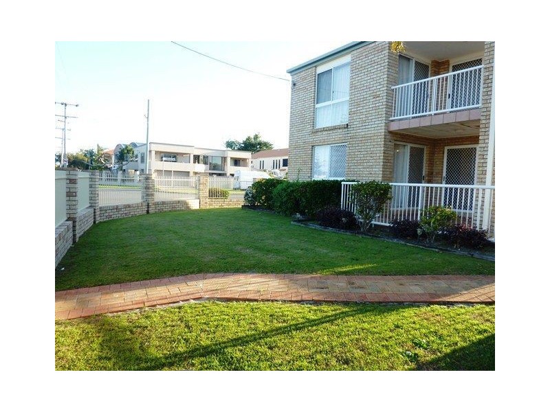 1/64 The Esplanade, Paradise Point QLD 4216