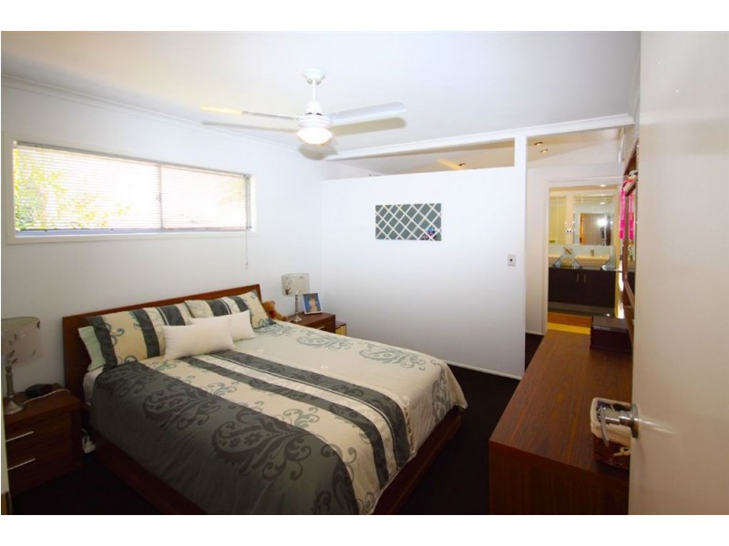 71 Coombabah Road, Runaway Bay QLD 4216