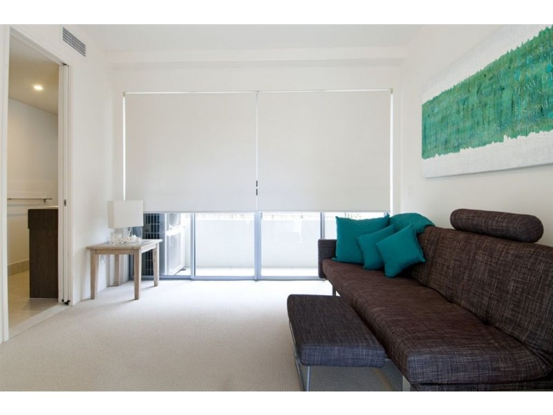 3/10 Imperial Parade, Imperial Patio Homes, Labrador QLD 4215