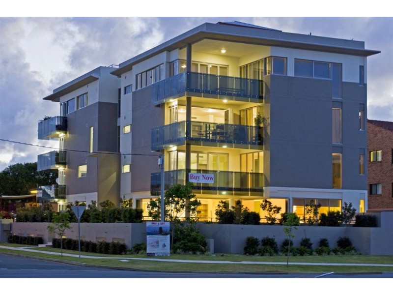 3/10 Imperial Parade, Imperial Patio Homes, Labrador QLD 4215