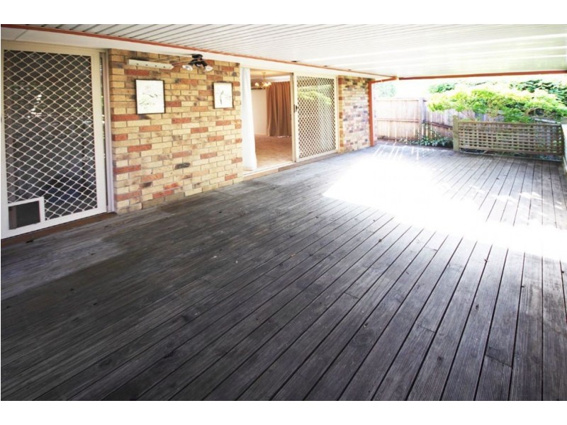2/41 Harley, Labrador QLD 4215