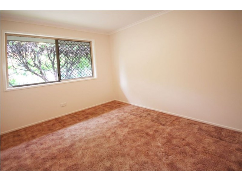 2/41 Harley, Labrador QLD 4215