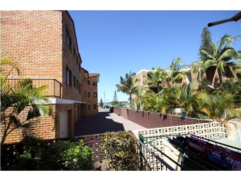 13/490 Marine Parade, Biggera Waters QLD 4216