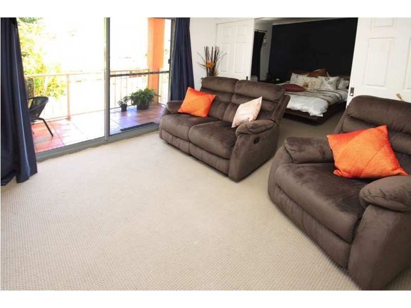 29/11-19 Taylor Street, Biggera Waters QLD 4216