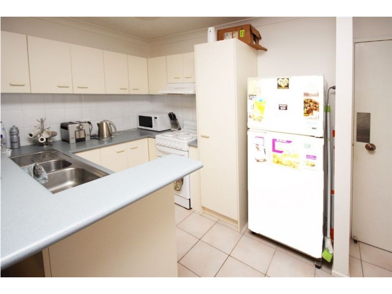 29/11-19 Taylor Street, Biggera Waters QLD 4216