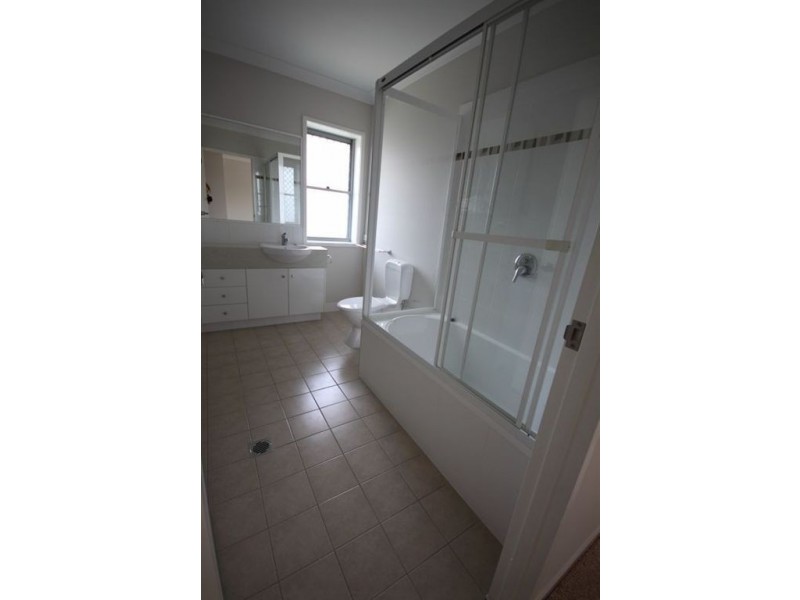 11/99 Muir Street, Labrador QLD 4215