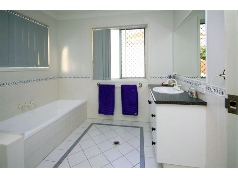 15/276 Oxley Drive, Coombabah QLD 4216