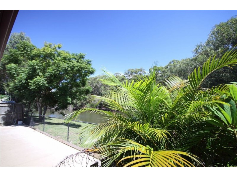 1/84 Kangaroo Avenue, Coombabah QLD 4216