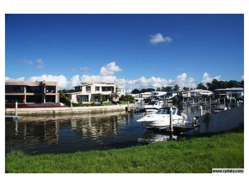 50 East Quay Drive, Biggera Waters QLD 4216