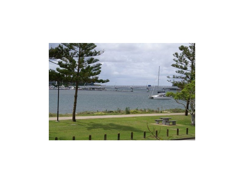 96 The Esplanade, Paradise Point QLD 4216