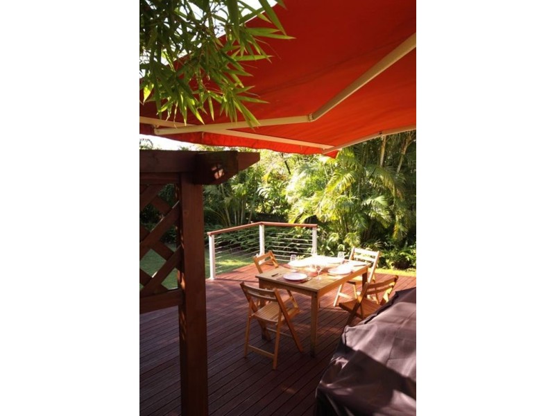 96 The Esplanade, Paradise Point QLD 4216