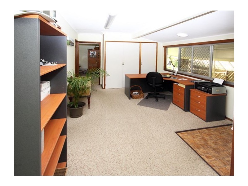 96 The Esplanade, Paradise Point QLD 4216