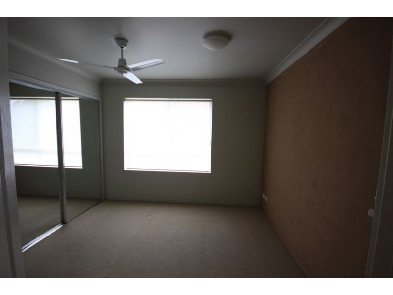 15/89 Bayview Street, Runaway Bay QLD 4216