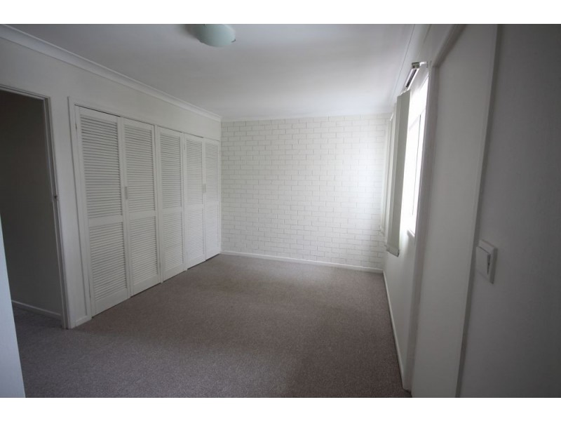 2/1 Brighton Street, Biggera Waters QLD 4216