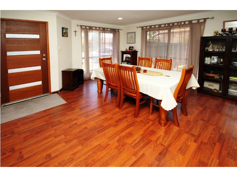 14 Matisse Court, Coombabah QLD 4216