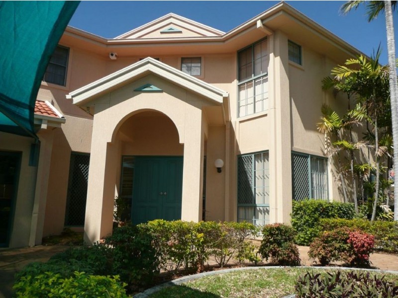 19A Madang Crescent, Runaway Bay QLD 4216