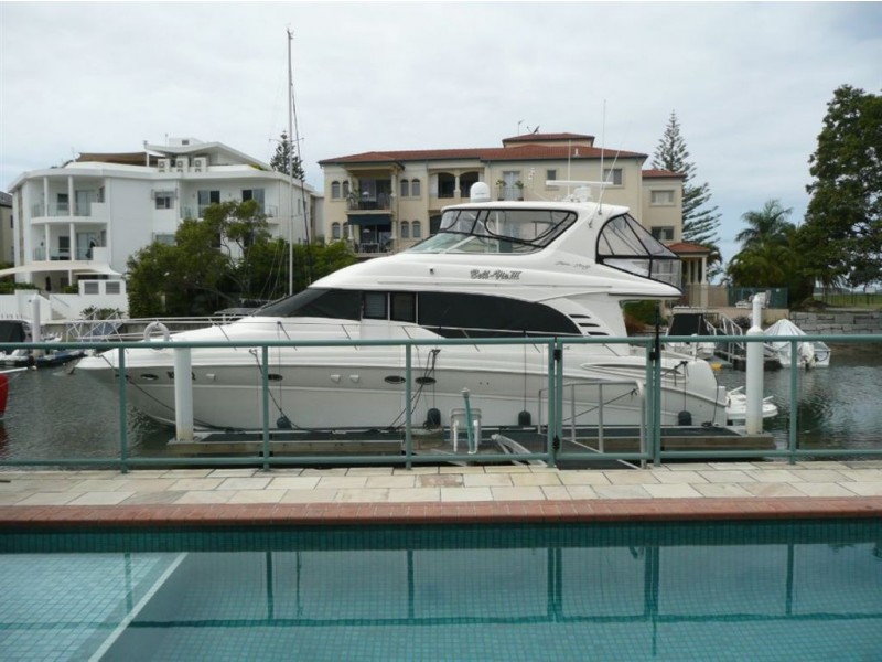 19 Madang Crescent, Runaway Bay QLD 4216