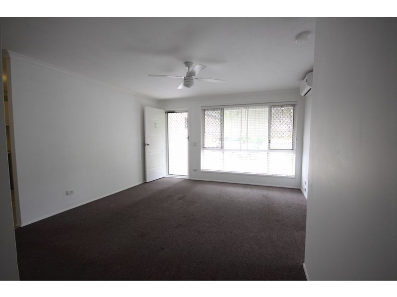 2/7 Waterbird Court, Coombabah QLD 4216