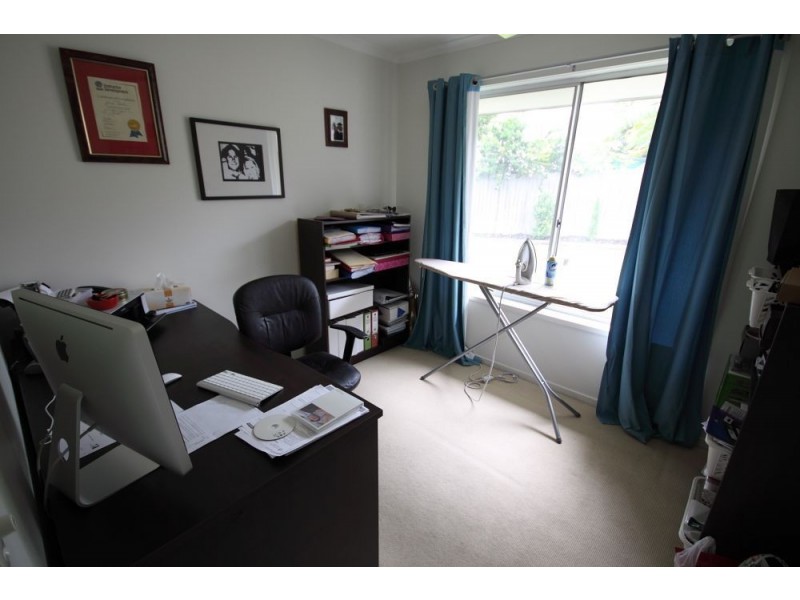 3 Barradine Crescent, Helensvale QLD 4212