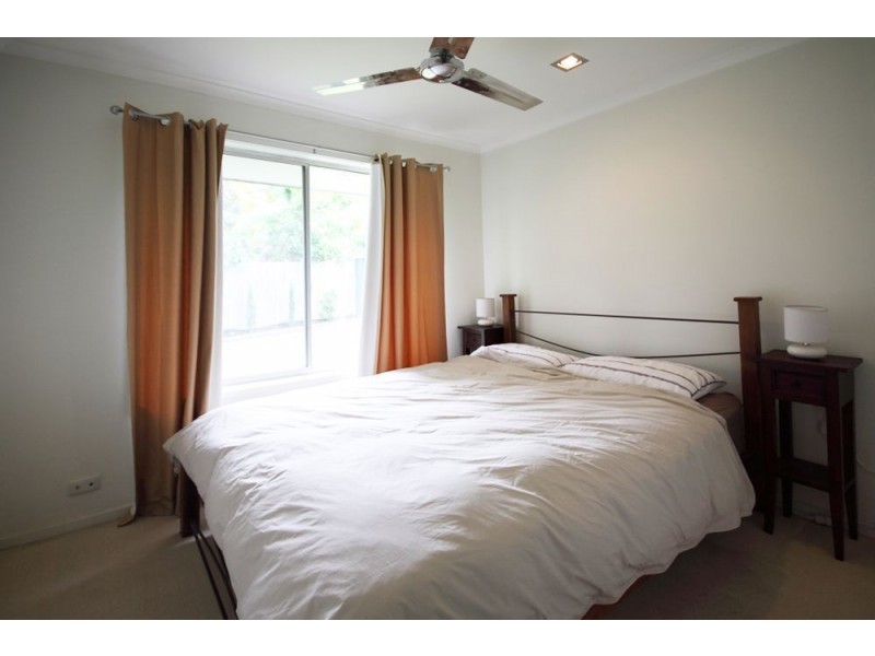 3 Barradine Crescent, Helensvale QLD 4212