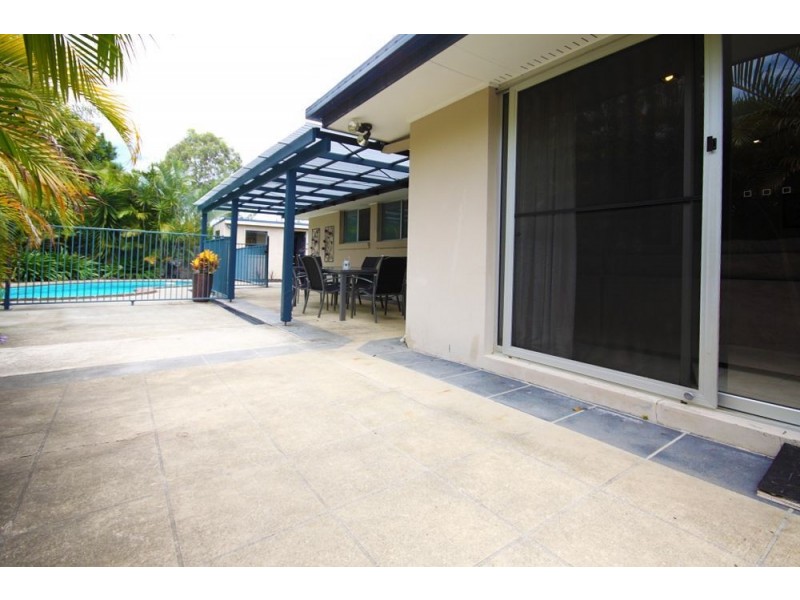 3 Barradine Crescent, Helensvale QLD 4212