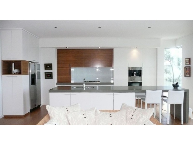 25 Parklane Terrace, Paradise Point QLD 4216