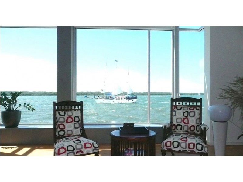 25 Parklane Terrace, Paradise Point QLD 4216