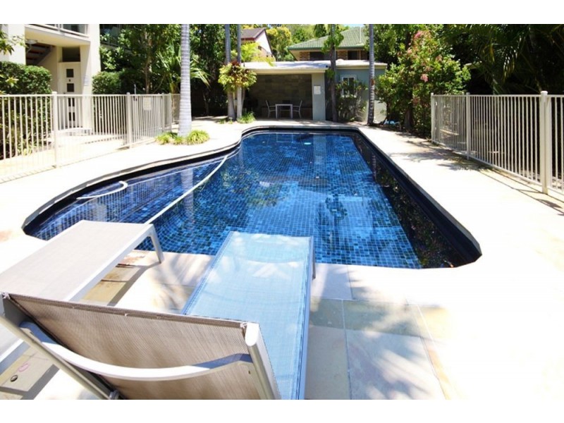 6/27 Gordon Street, Labrador QLD 4215