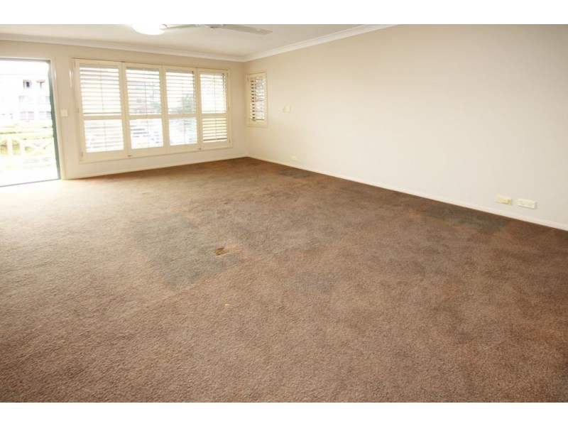 19 Madang Crescent, Runaway Bay QLD 4216