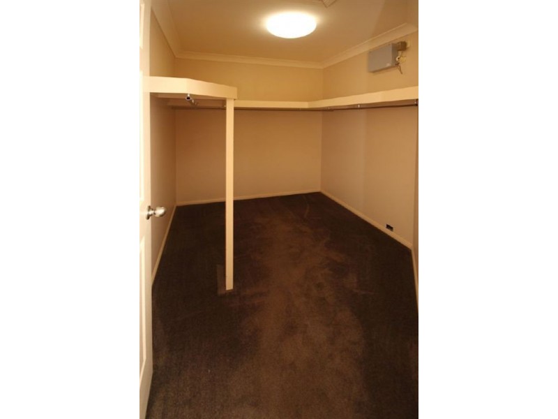 19a Madang Crescent, Runaway Bay QLD 4216