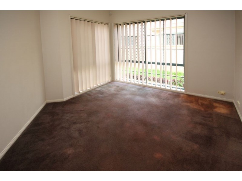 19 Madang Crescent, Runaway Bay QLD 4216