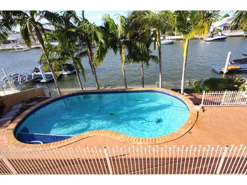 69 Limetree Parade, Runaway Bay QLD 4216