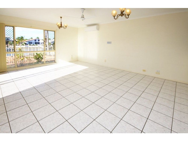 69 Limetree Parade, Runaway Bay QLD 4216