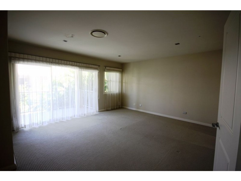 6/27 Gordon Street, Labrador QLD 4215