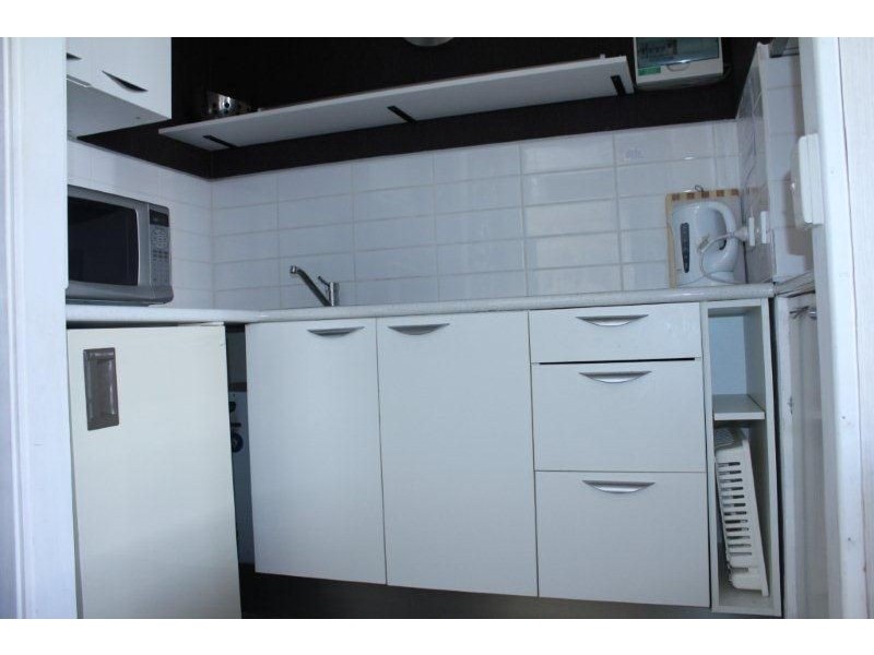 23/2877 Gold Coast Highway, Surfers Paradise QLD 4217